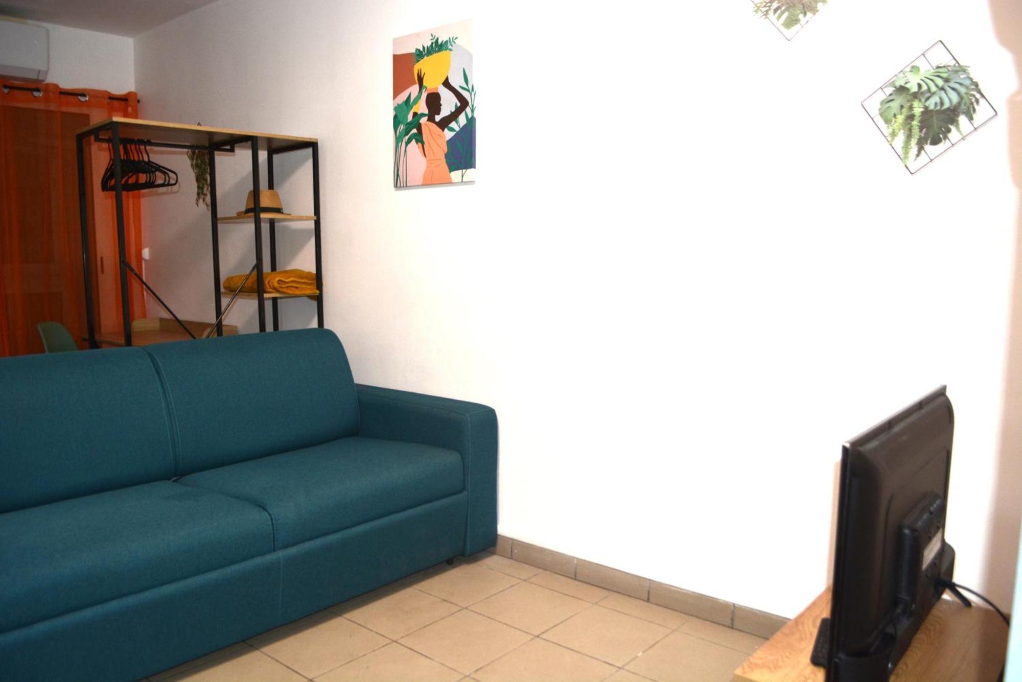Comme Chez Soi - Studio Tout Equipe - By Sister Home Saint-Denis Esterno foto